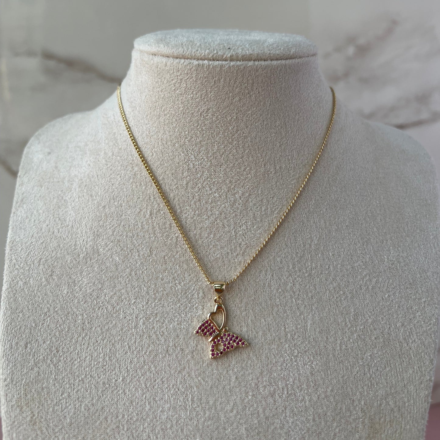 CADENA CORAZÓN RUBI