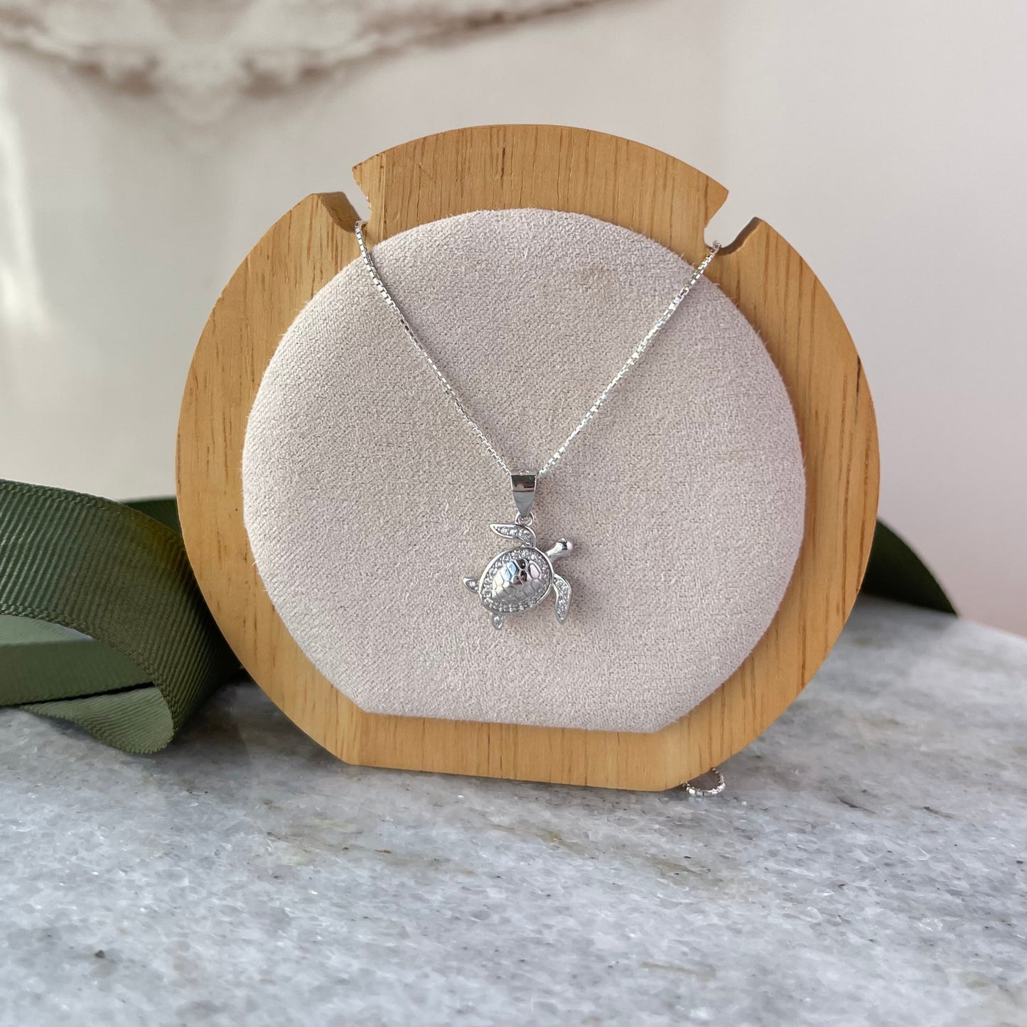 COLLAR DE PLATA CON CIRCONITAS CÚBICAS - TORTUGA
