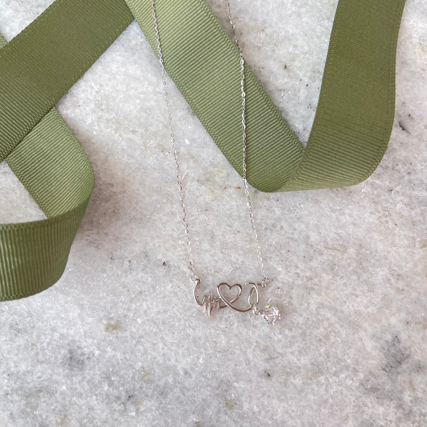 COLLAR DE PLATA - LATIDO DEL CORAZÓN